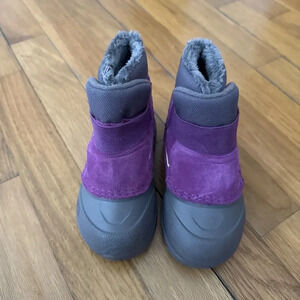 The North Face Toddler Alpenglow II Snow Boots Waterproof Size 8 Purple Leather